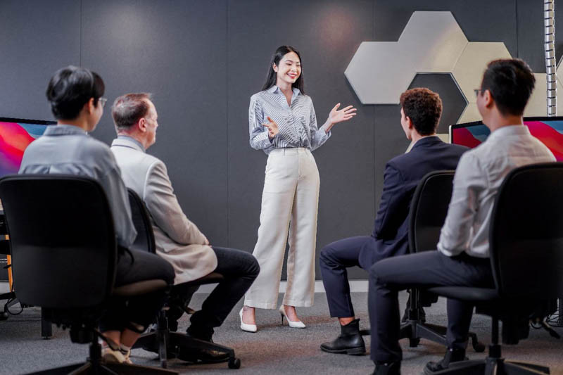 alt text: Hình ảnh minh họa về ngành nghề tài chính ngân hàng