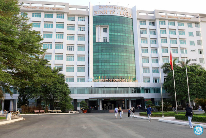 Các trường đại học dạy kinh tế ở TP.HCM