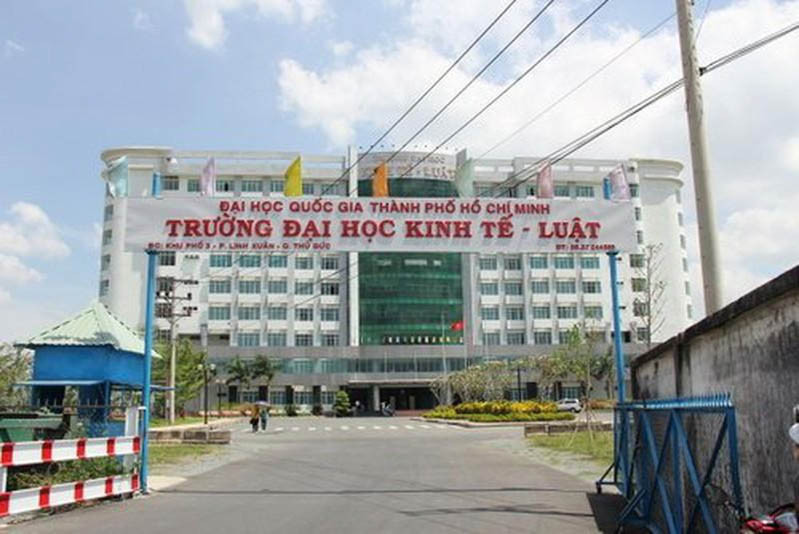 nganh tai chinh hoc truong nao tot o tphcm