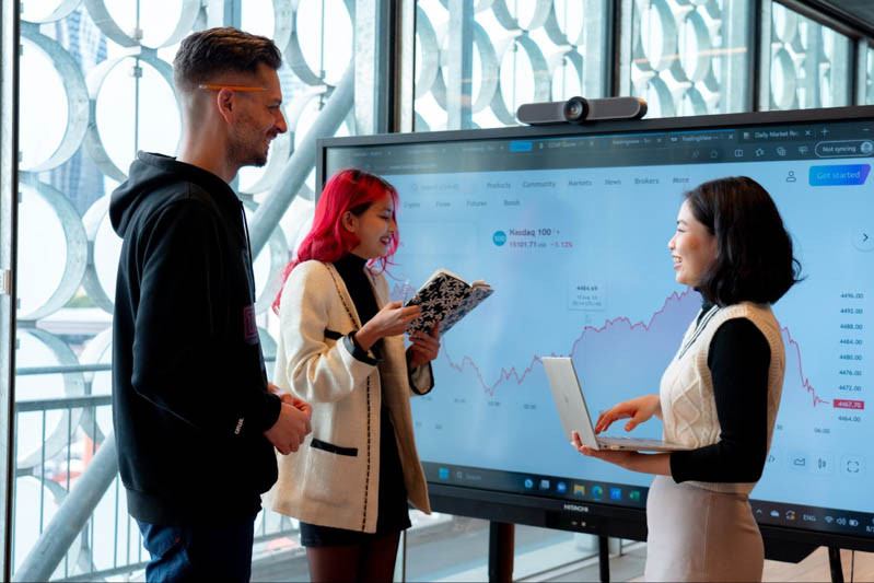 Top 11+ Trường Đào Tạo Ngành Tài Chính Ngân Hàng Uy Tín Tại Hà Nội