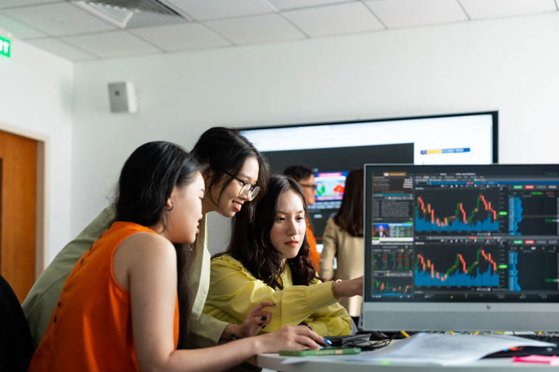 Top trường đào tạo kinh tế tốt nhất TP.HCM