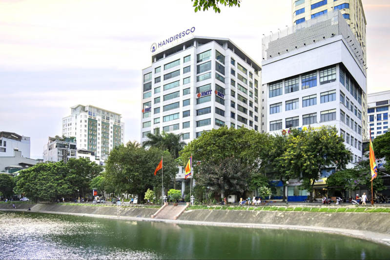 top truong dao tao tai chinh ngan hang o ha noi