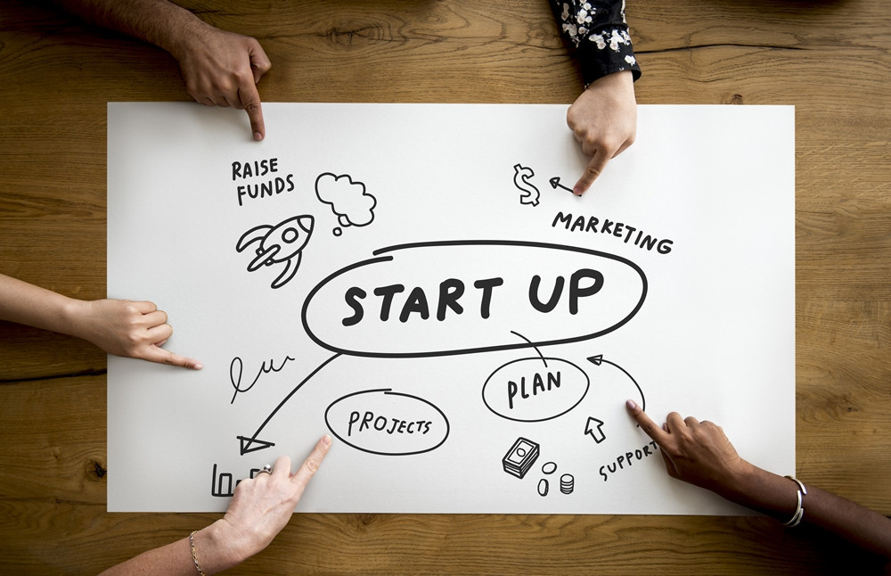 Bí quyết khởi nghiệp cho bạn trẻ