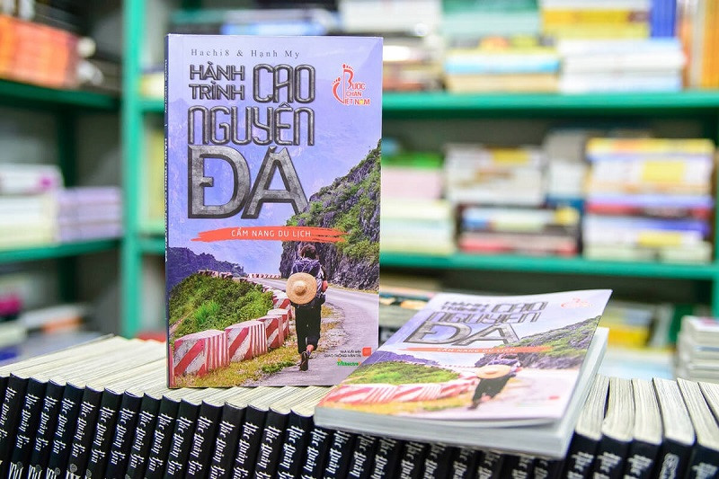 hành chình cao nguyên đá