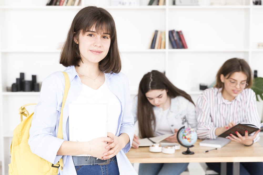 Hướng nghiệp cho học sinh lớp